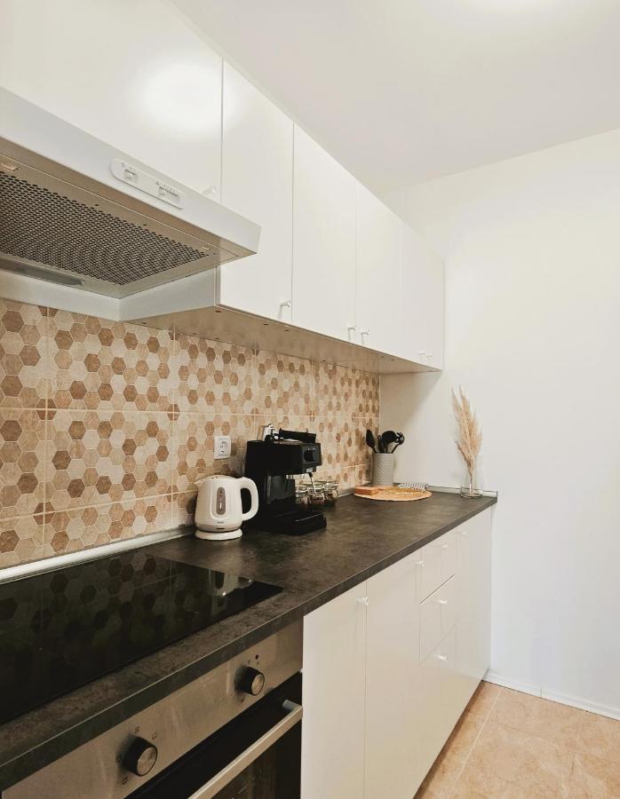 Central Park Apartments Копривница Экстерьер фото